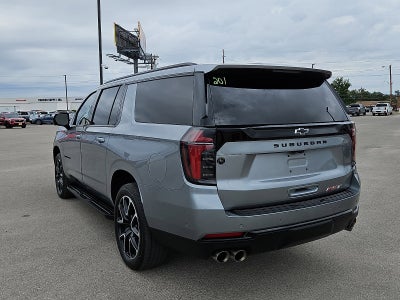 2025 Chevrolet Suburban RST