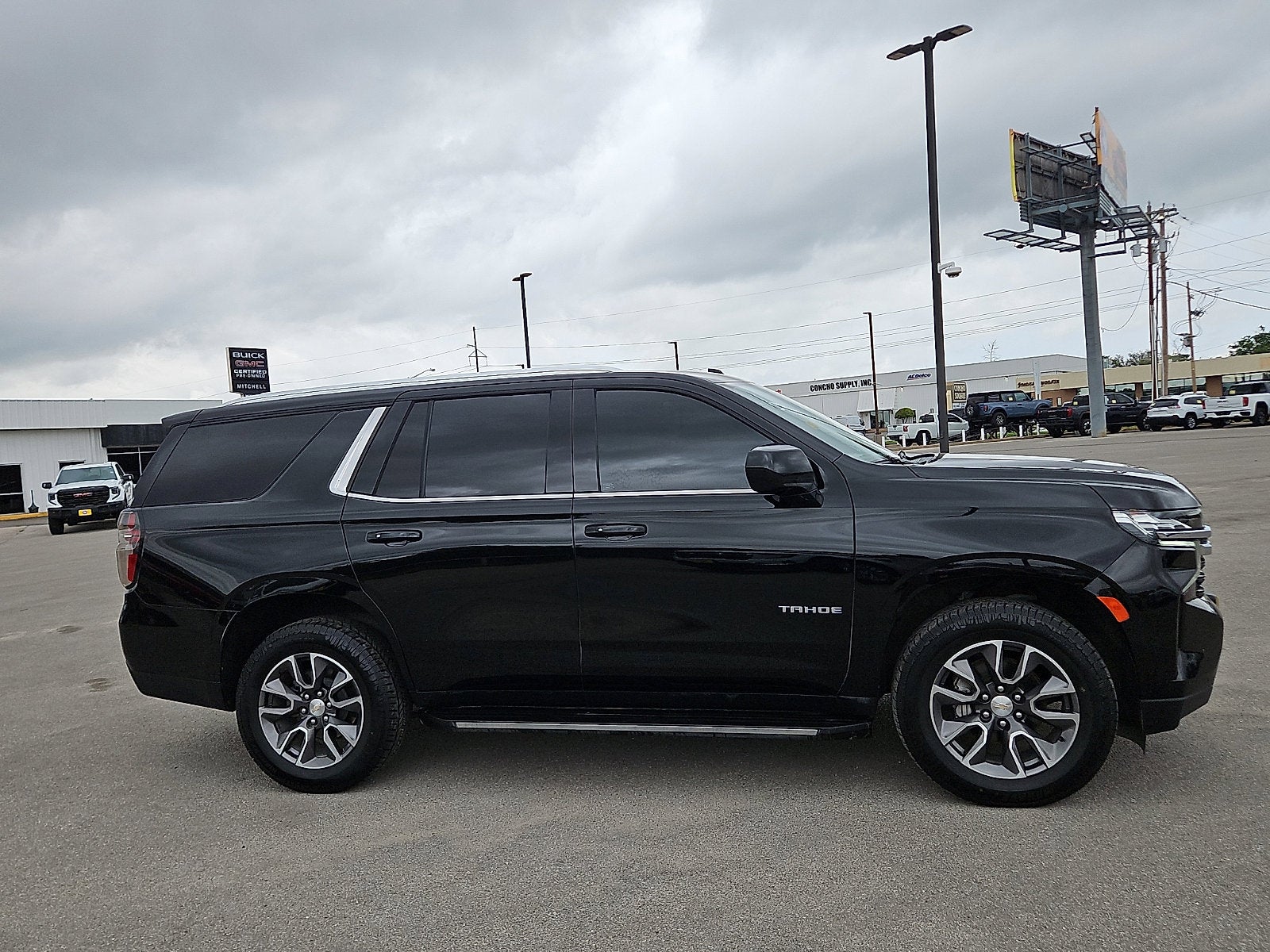 2023 Chevrolet Tahoe LS