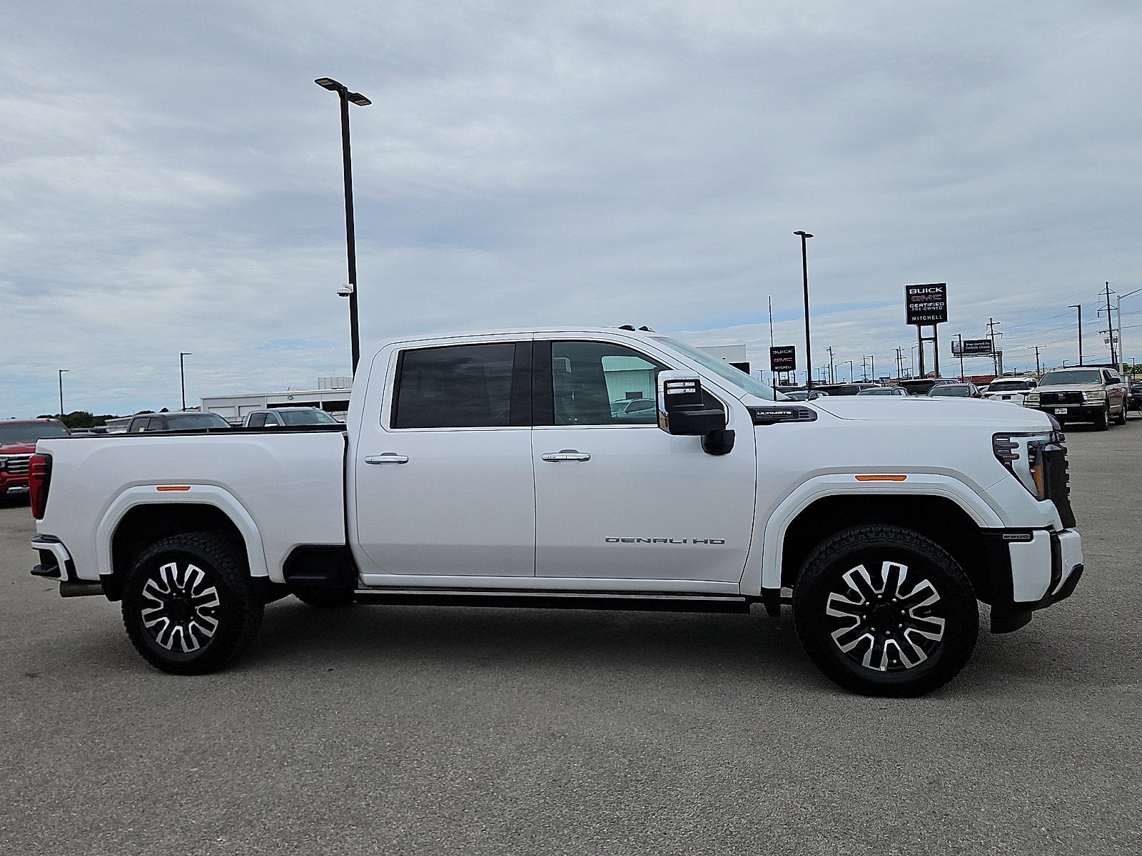 2024 GMC Sierra 2500 HD Denali Ultimate