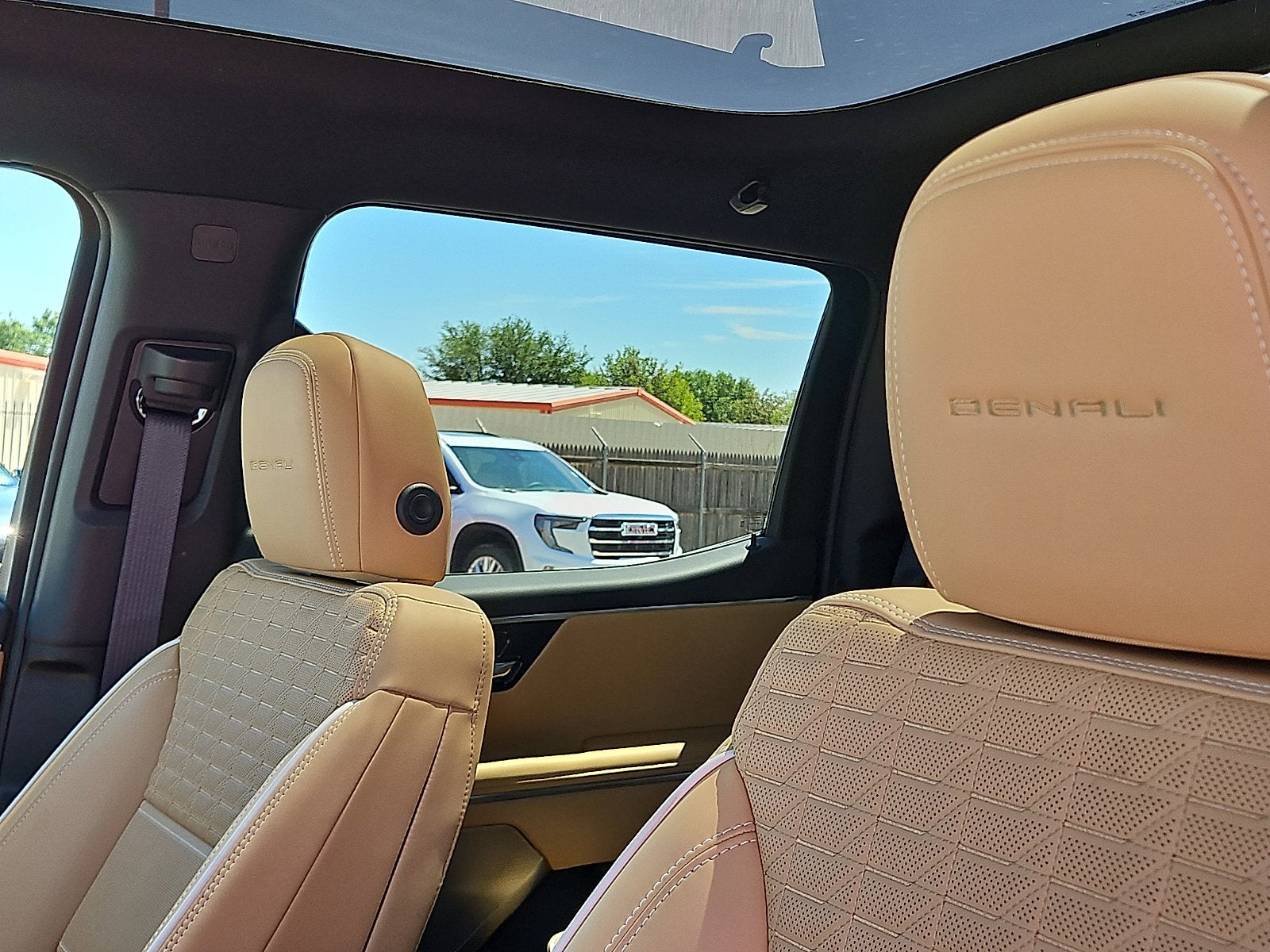 2025 GMC Sierra EV Max Range Denali