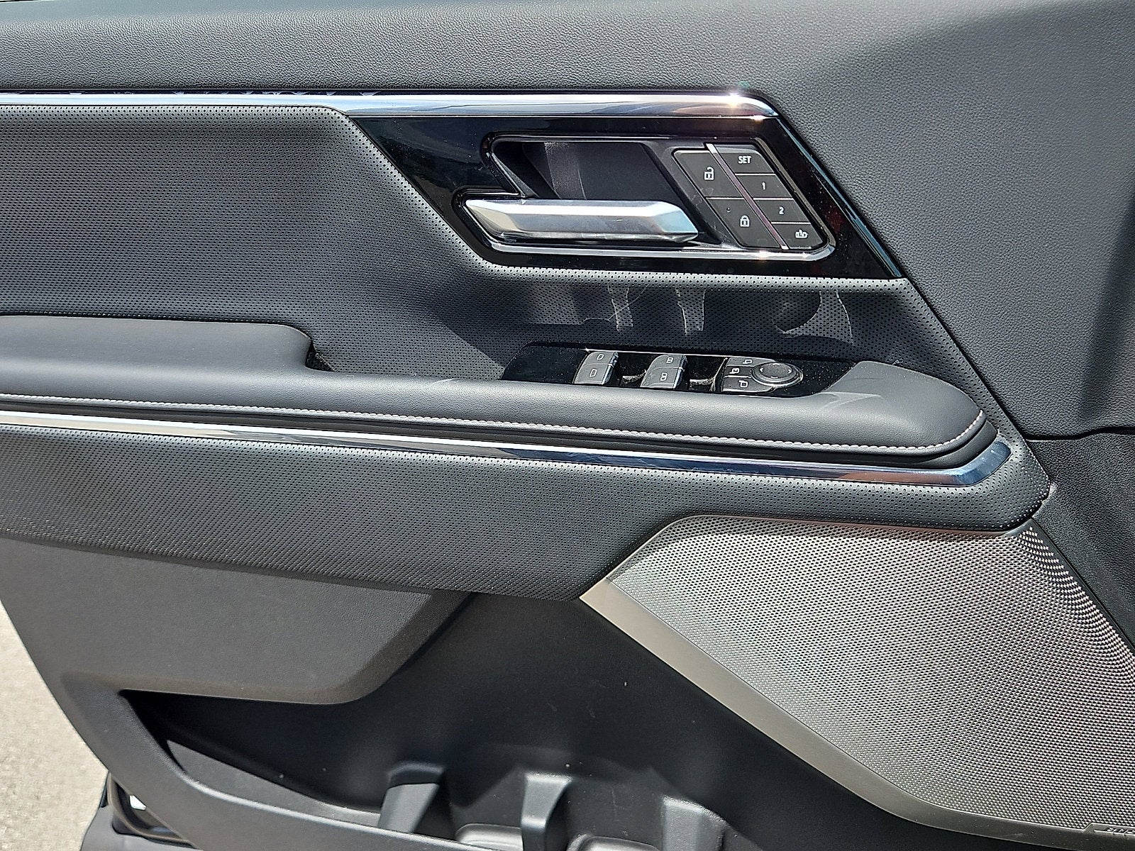 2025 GMC Sierra EV Max Range Denali