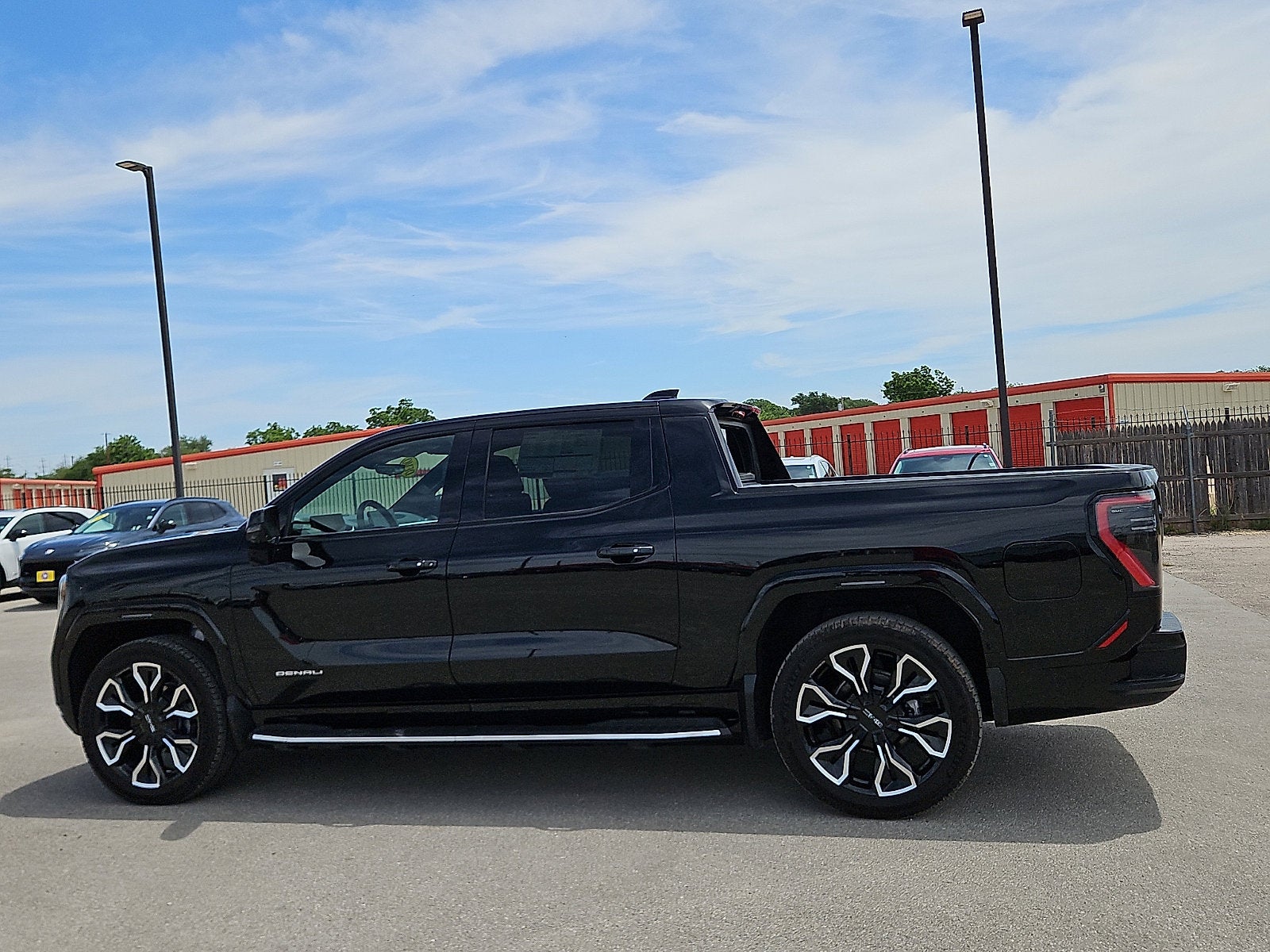 2025 GMC Sierra EV Max Range Denali