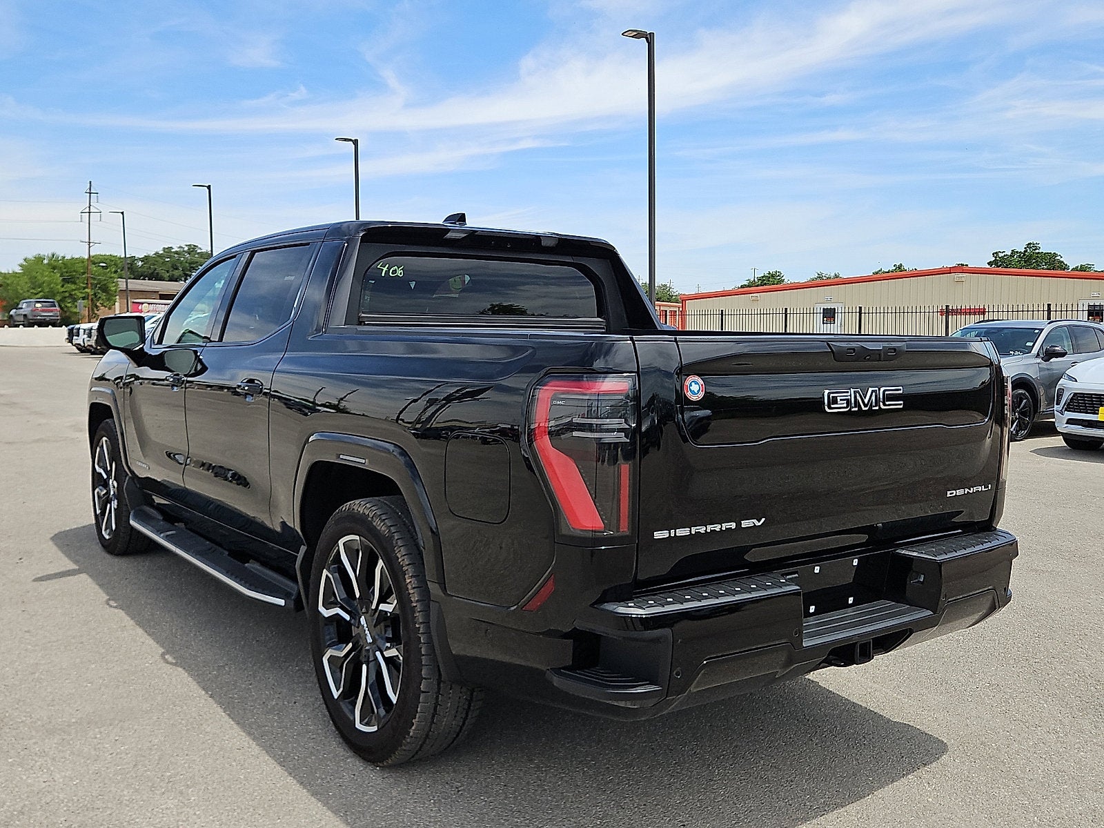 2025 GMC Sierra EV Max Range Denali