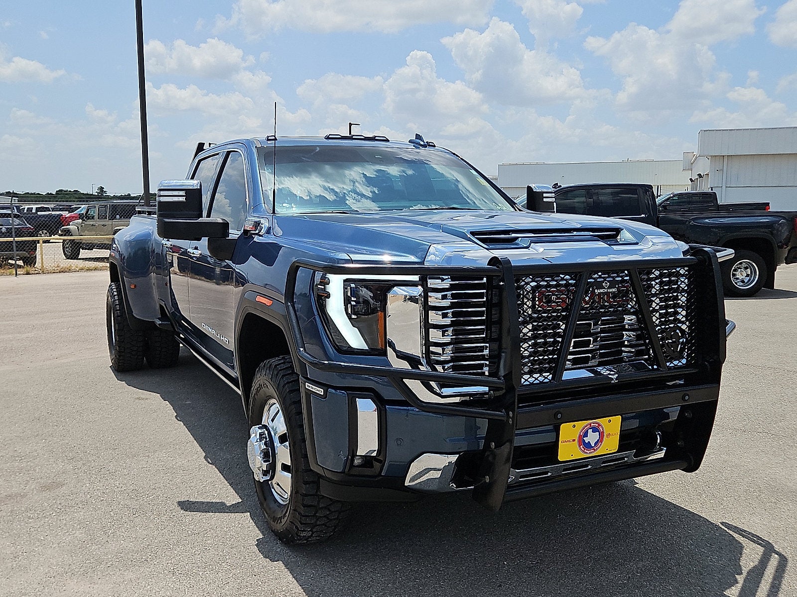 2024 GMC Sierra 3500 HD Denali DRW
