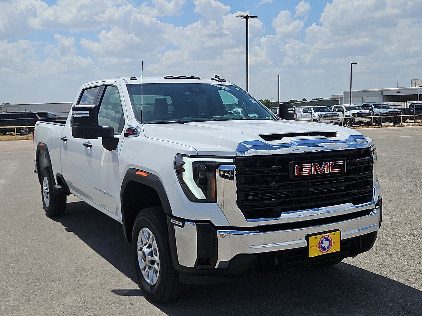 2026 GMC Sierra 2500 HD Pro
