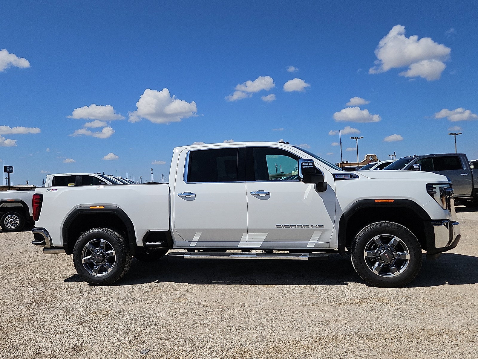 2026 GMC Sierra 2500 HD SLT