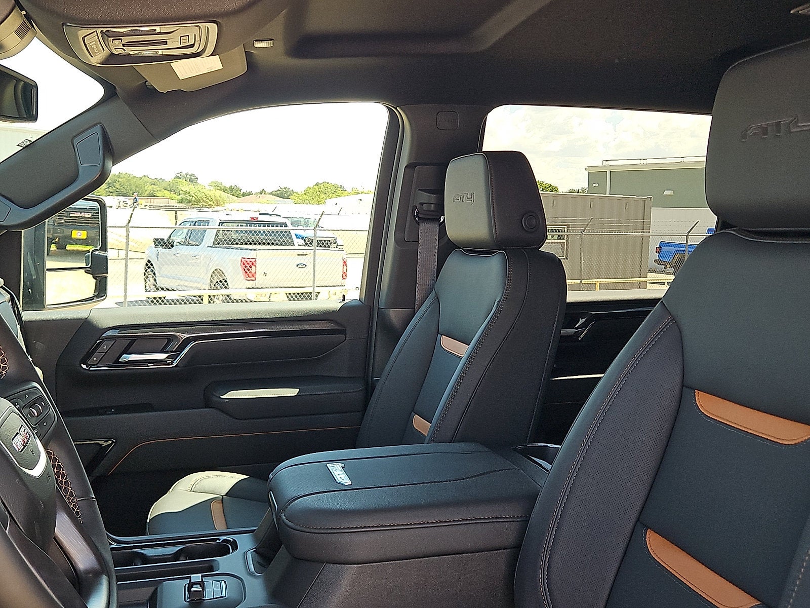 2026 GMC Sierra 2500HD AT4 - Photo 12