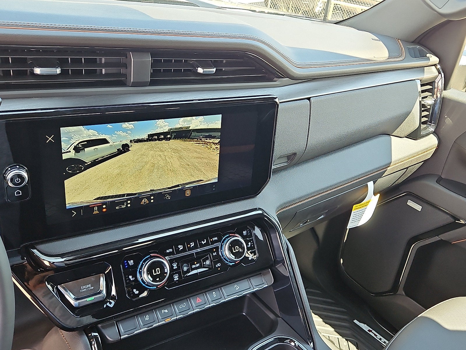2026 GMC Sierra 2500HD AT4 - Photo 18