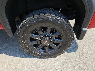 2025 GMC Sierra 2500 HD AT4