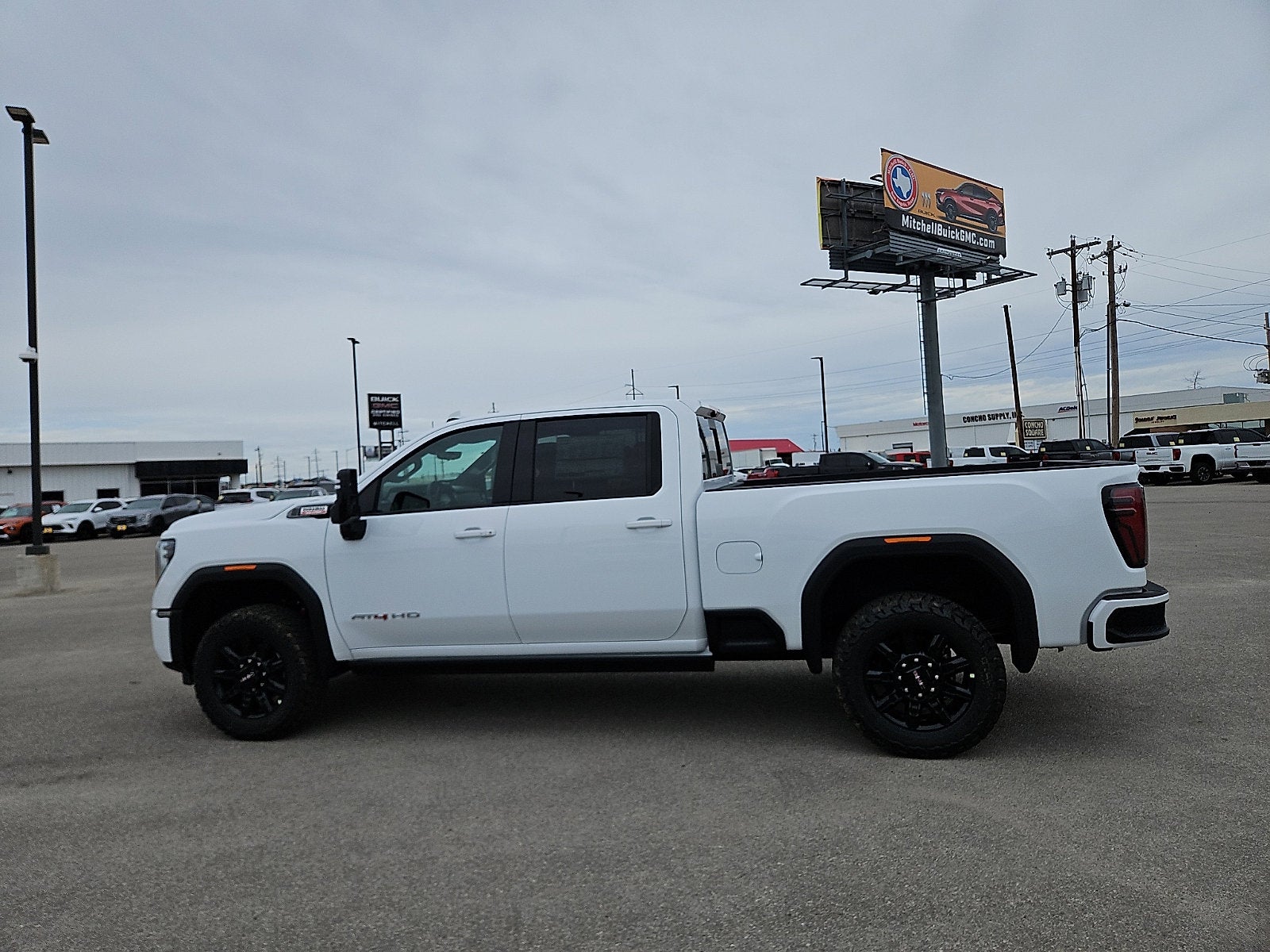 2026 GMC Sierra 2500 HD AT4