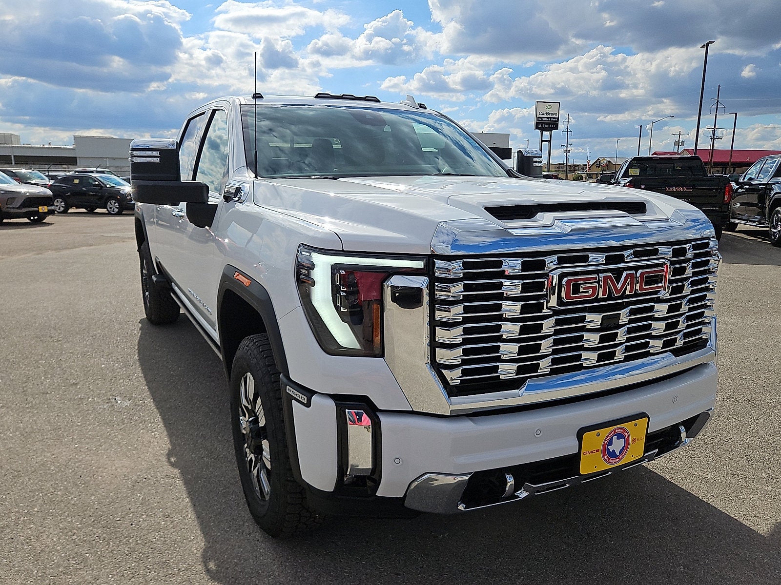 2026 GMC Sierra 2500 HD Denali