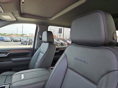 2025 GMC Sierra 2500 HD Denali