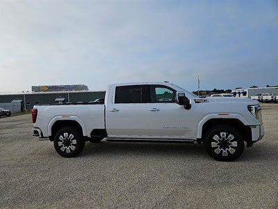 2025 GMC Sierra 2500 HD Denali
