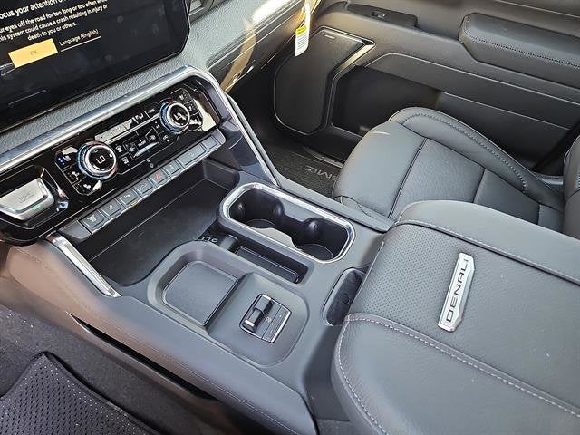 2025 GMC Sierra 2500 HD Denali