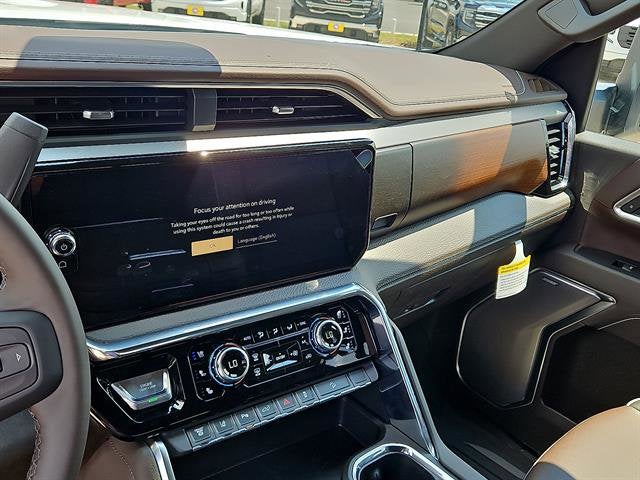 2025 GMC Sierra 2500 HD Denali