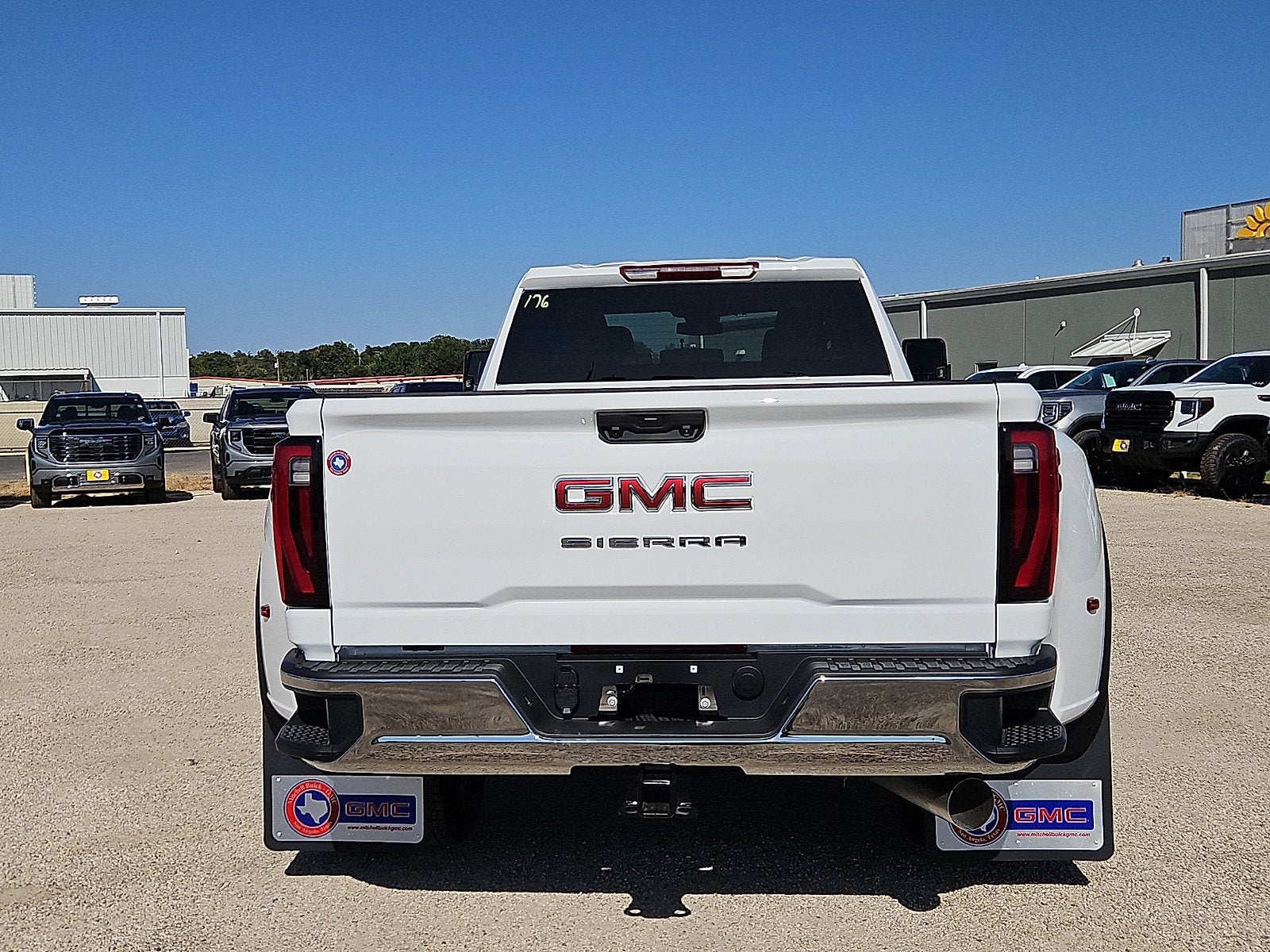 2026 GMC Sierra 3500 HD Pro DRW