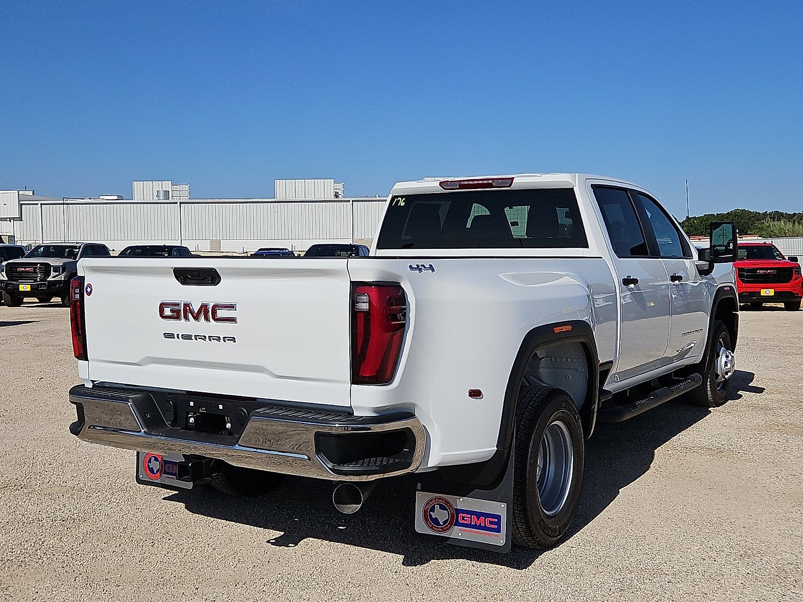 2026 GMC Sierra 3500 HD Pro DRW