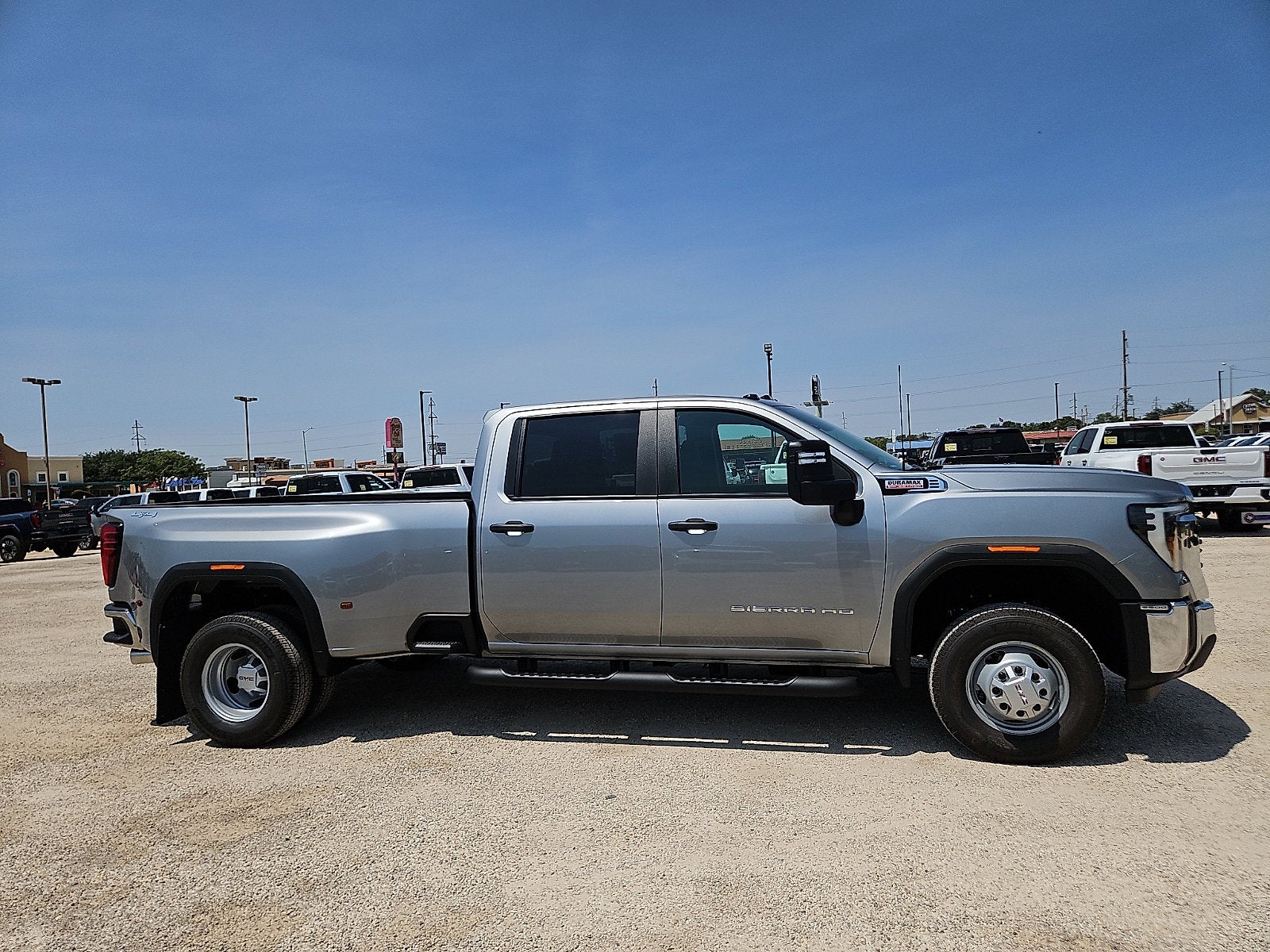 2026 GMC Sierra 3500 HD Pro DRW