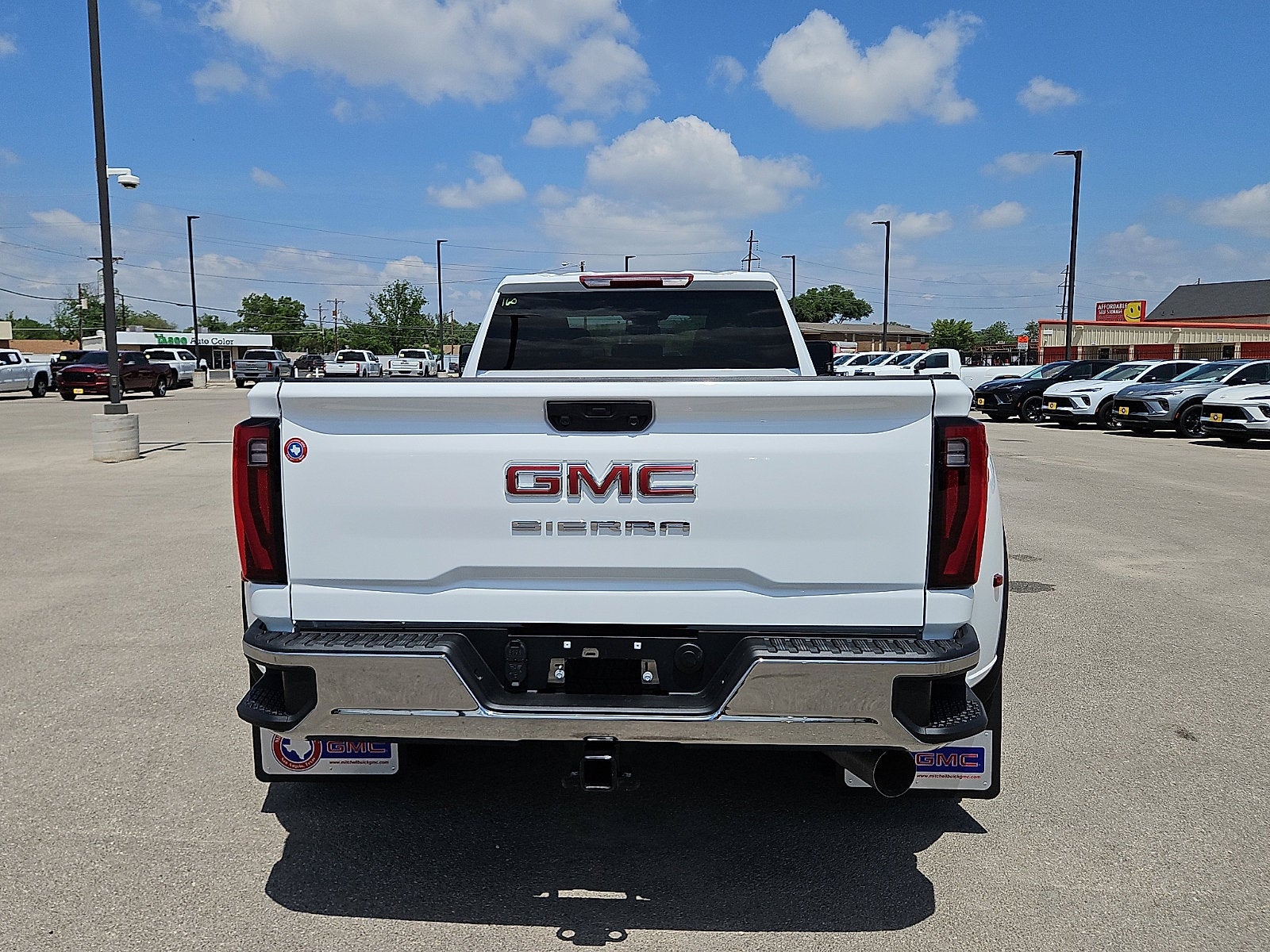 2026 GMC Sierra 3500 HD Pro DRW