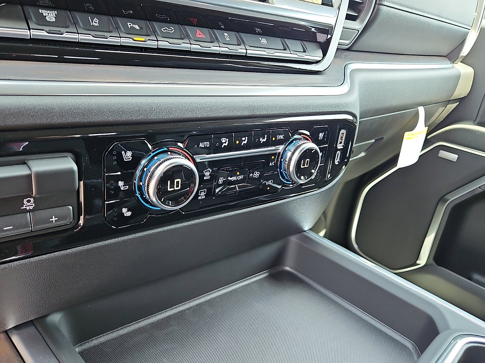 2026 GMC Sierra 3500 HD SLT DRW