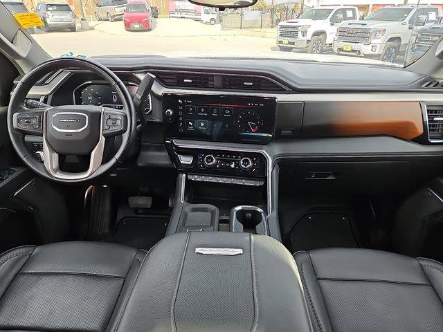 2025 GMC Sierra 3500 HD Denali