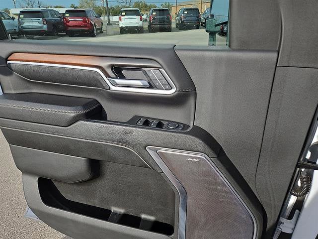 2025 GMC Sierra 3500 HD Denali