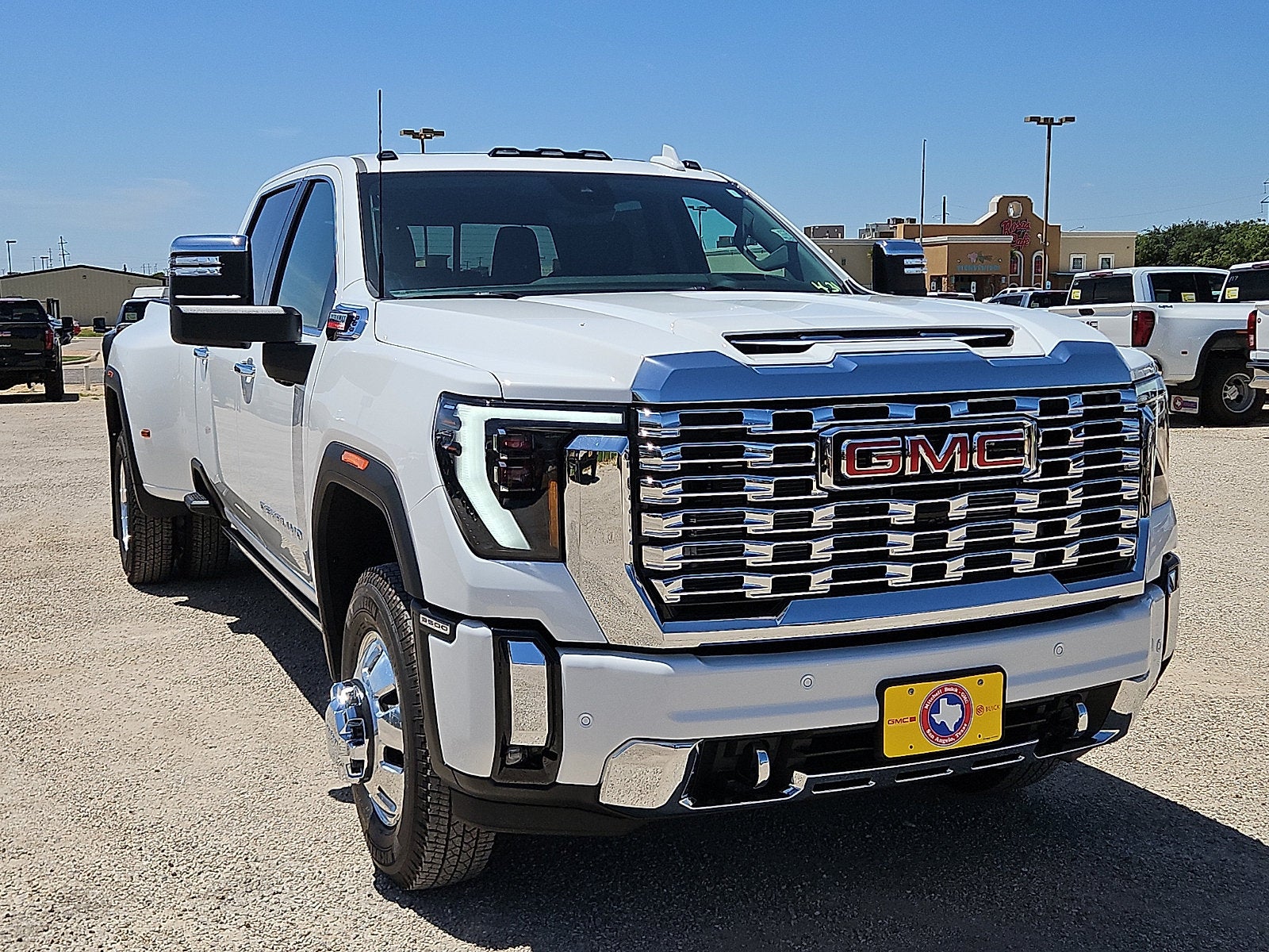 2026 GMC Sierra 3500 HD Denali DRW