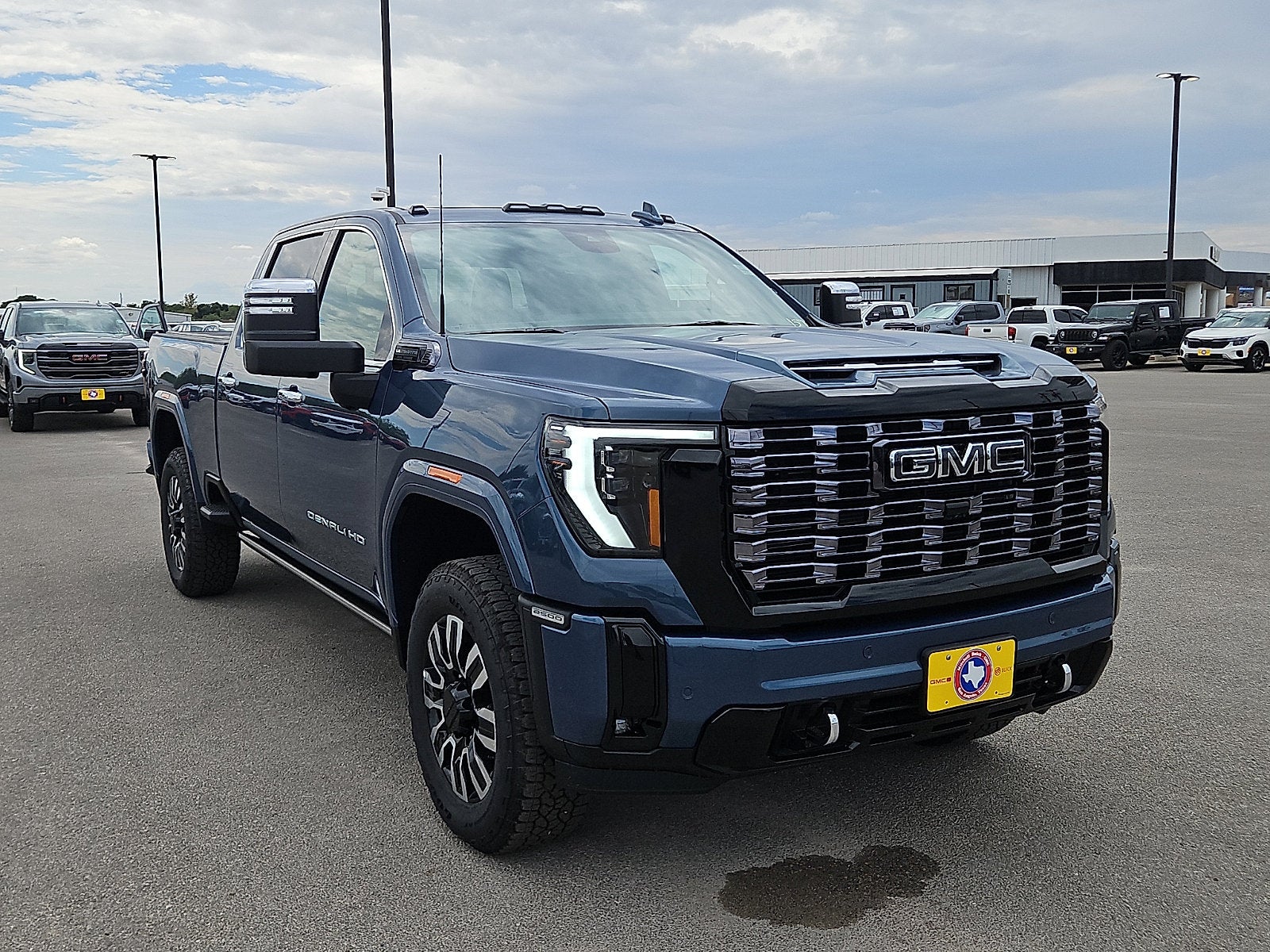2026 GMC Sierra 2500 HD Denali Ultimate