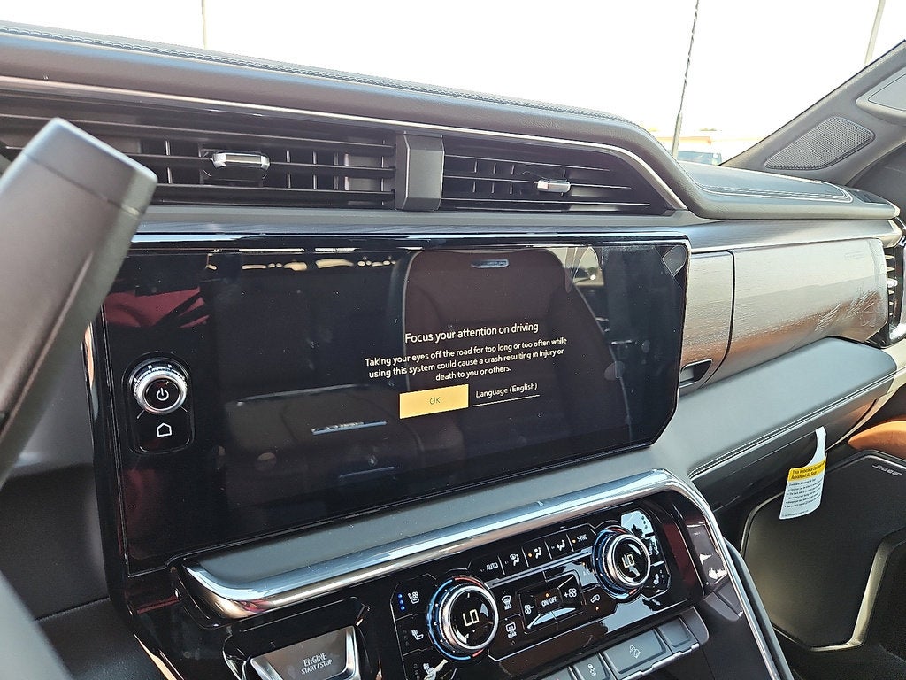 2025 GMC Sierra 2500 HD Denali Ultimate