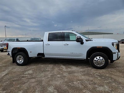 2026 GMC Sierra 3500 HD Denali Ultimate