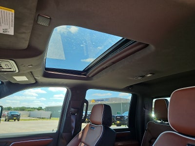 2026 GMC Sierra 3500 HD Denali Ultimate DRW