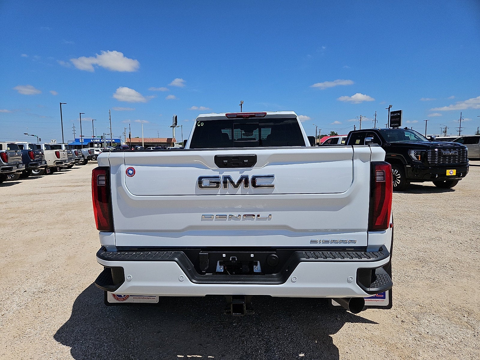 2026 GMC Sierra 3500 HD Denali Ultimate DRW