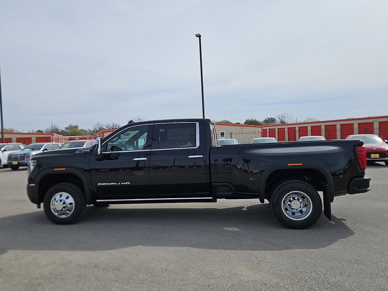 2026 GMC Sierra 3500 HD Denali Ultimate DRW