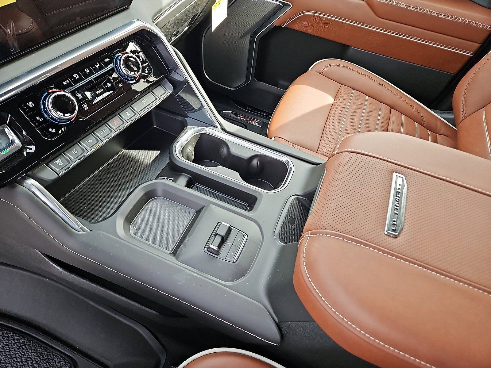 2026 GMC Sierra 3500 HD Denali Ultimate DRW