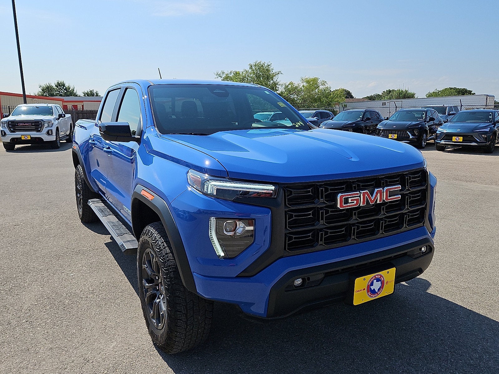 2025 GMC Canyon Elevation
