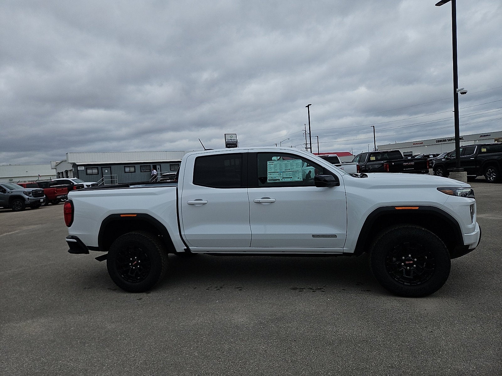 2026 GMC Canyon Elevation
