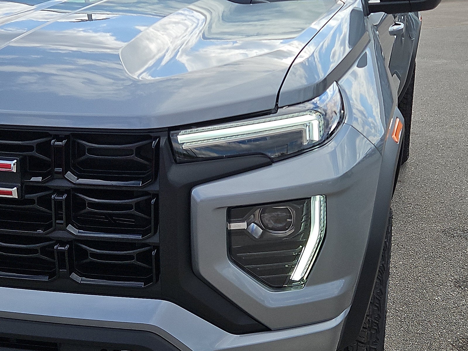 2026 GMC Canyon Elevation