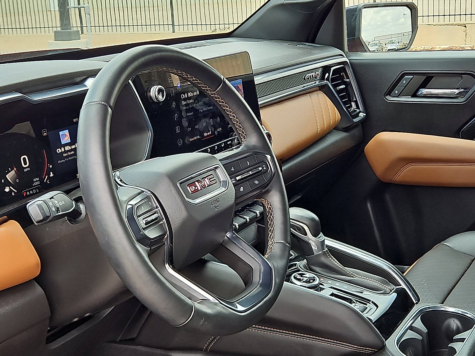 2024 GMC Canyon AT4