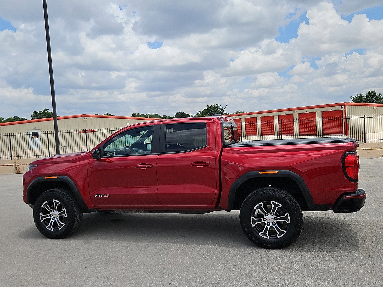 2024 GMC Canyon AT4