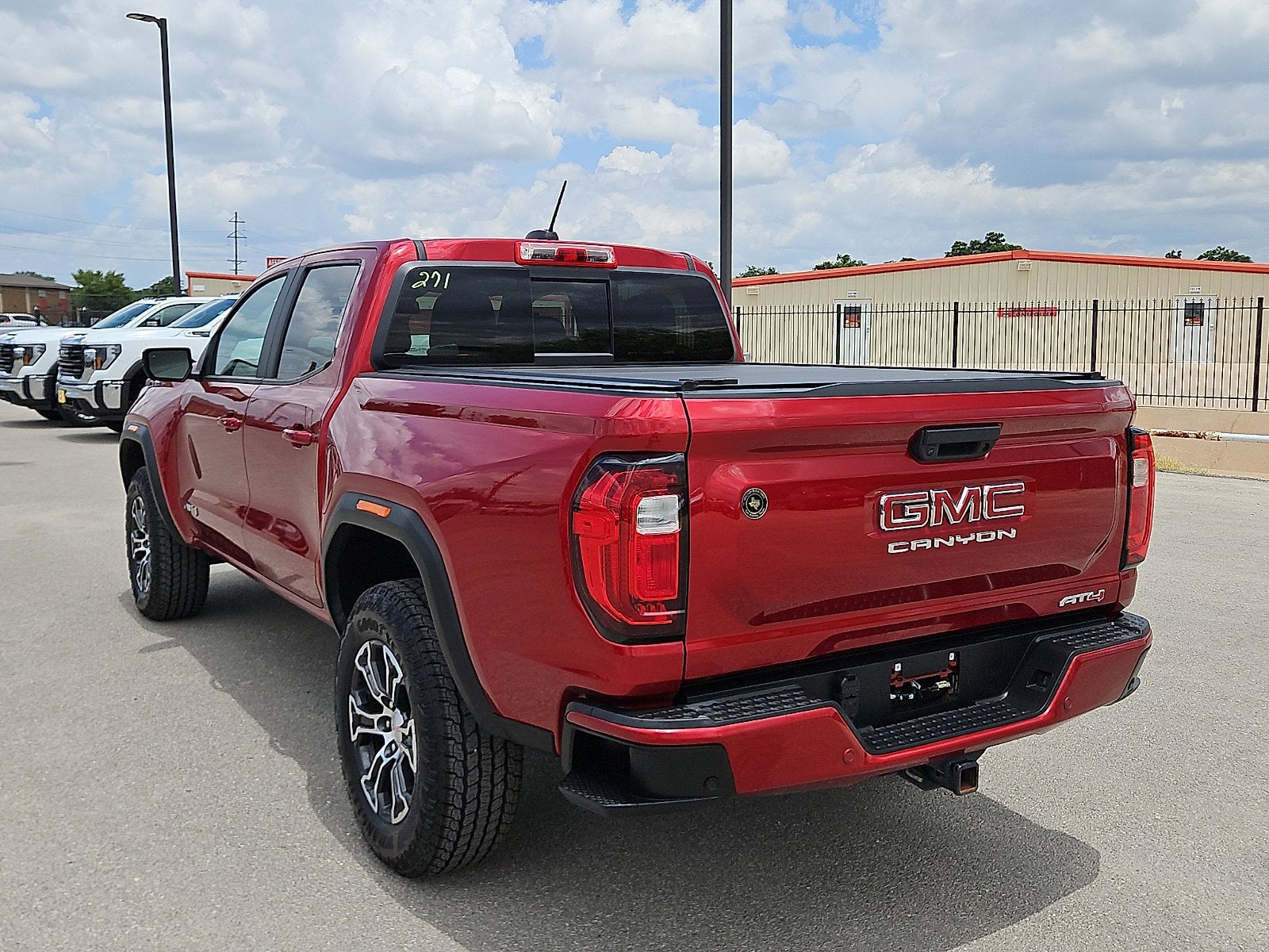 2024 GMC Canyon AT4