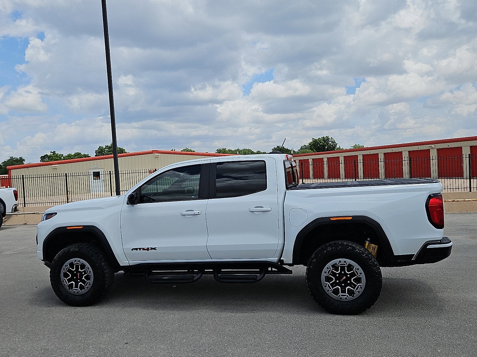 2023 GMC Canyon AT4X