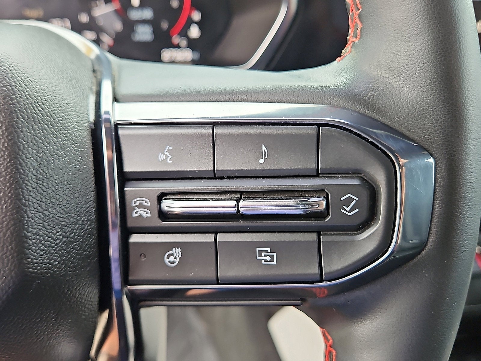 2023 GMC Canyon AT4X