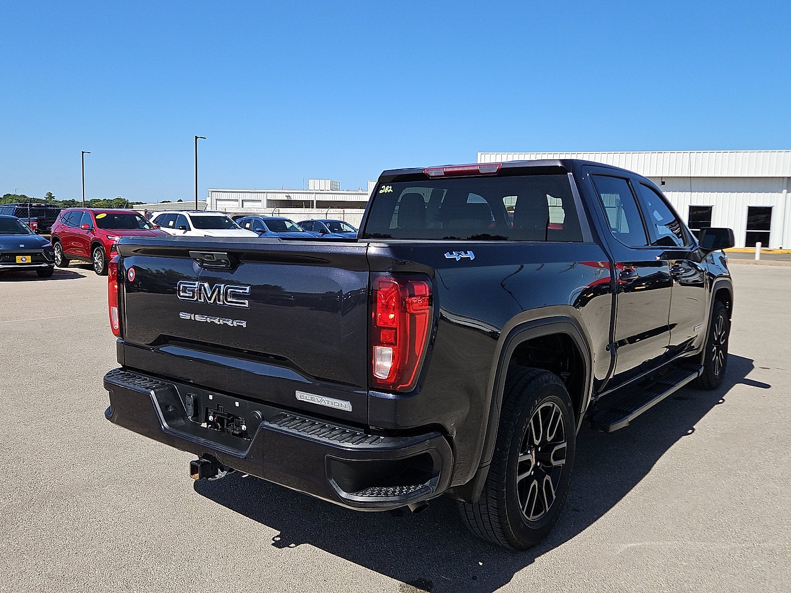 2022 GMC Sierra 1500 Elevation