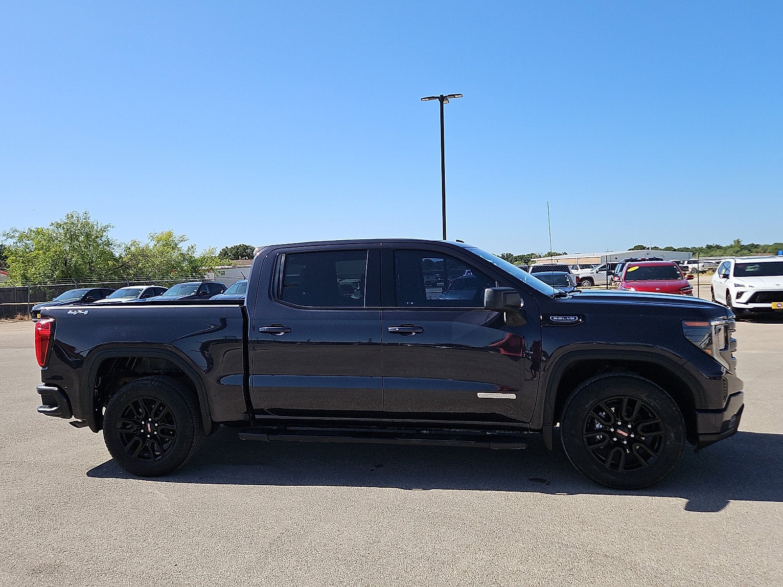 2022 GMC Sierra 1500 Elevation