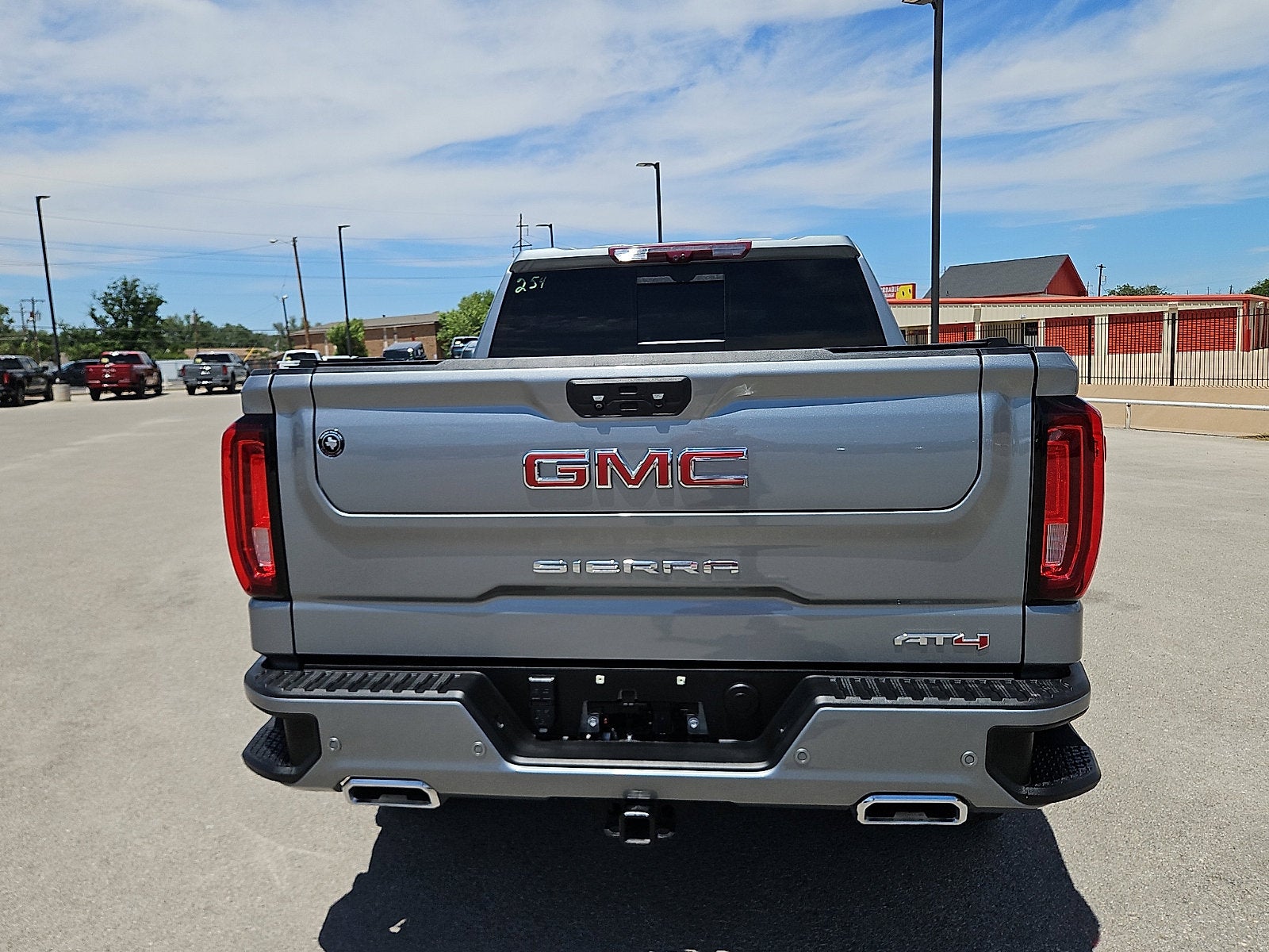 2023 GMC Sierra 1500 AT4