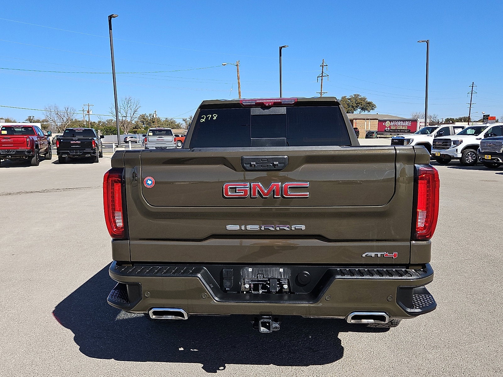 2023 GMC Sierra 1500 AT4
