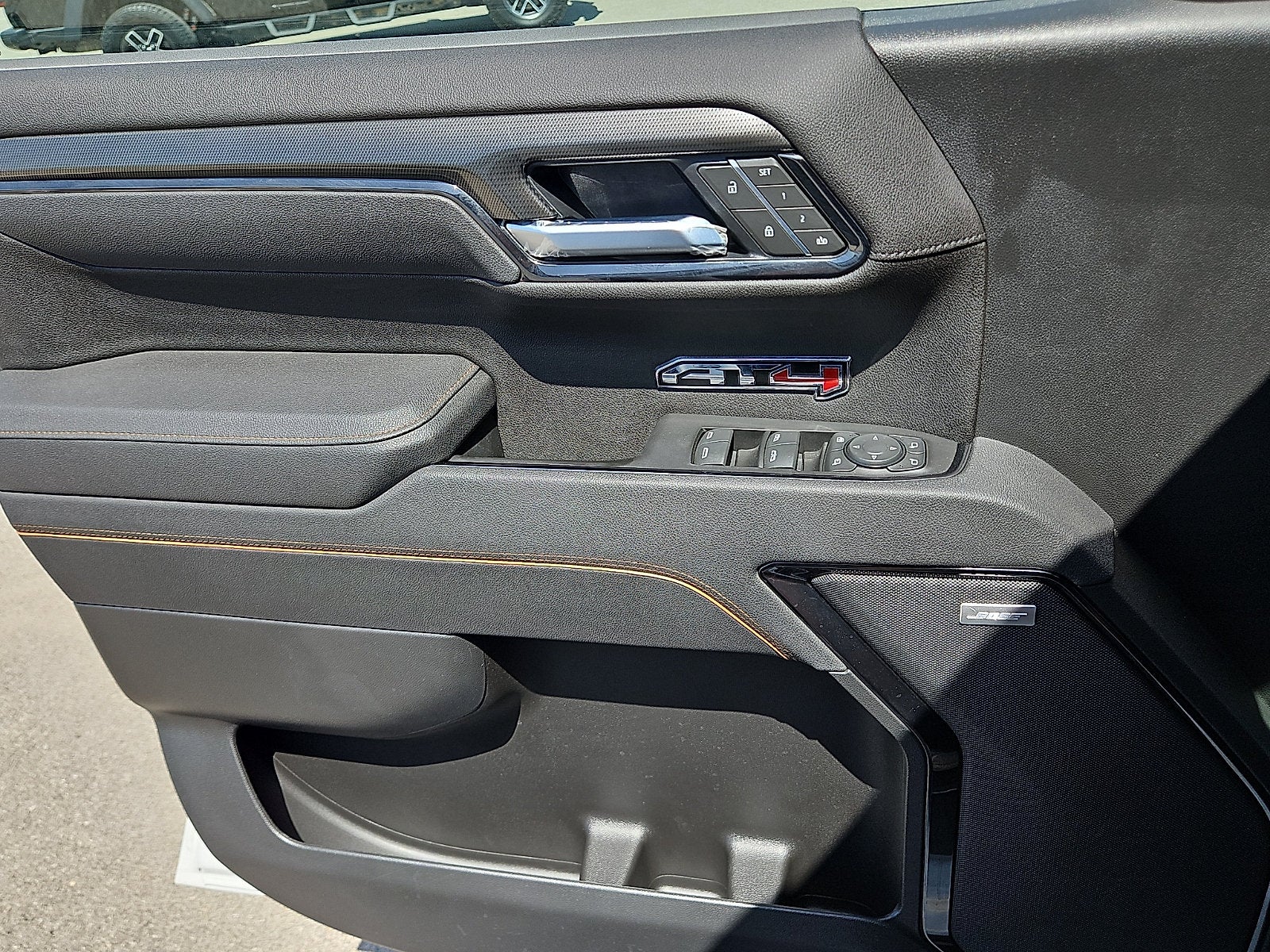 2025 GMC Sierra 1500 AT4