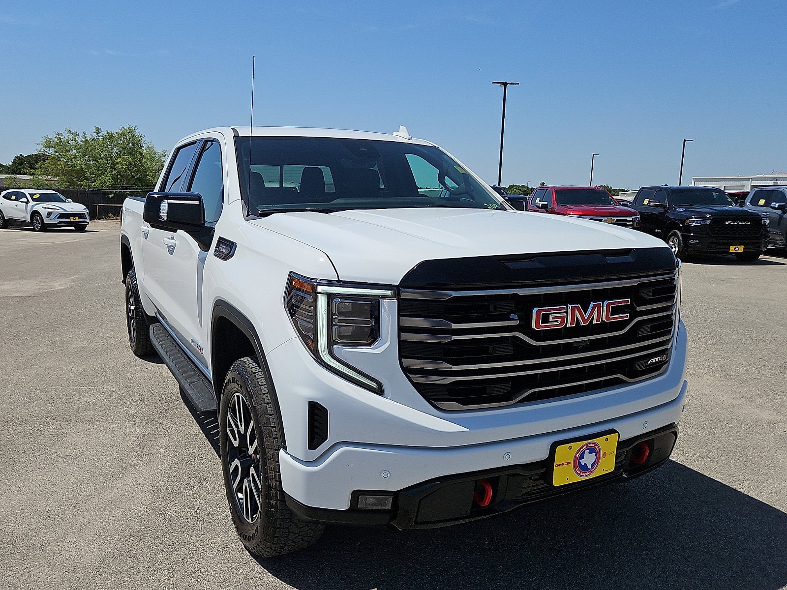 2025 GMC Sierra 1500 AT4