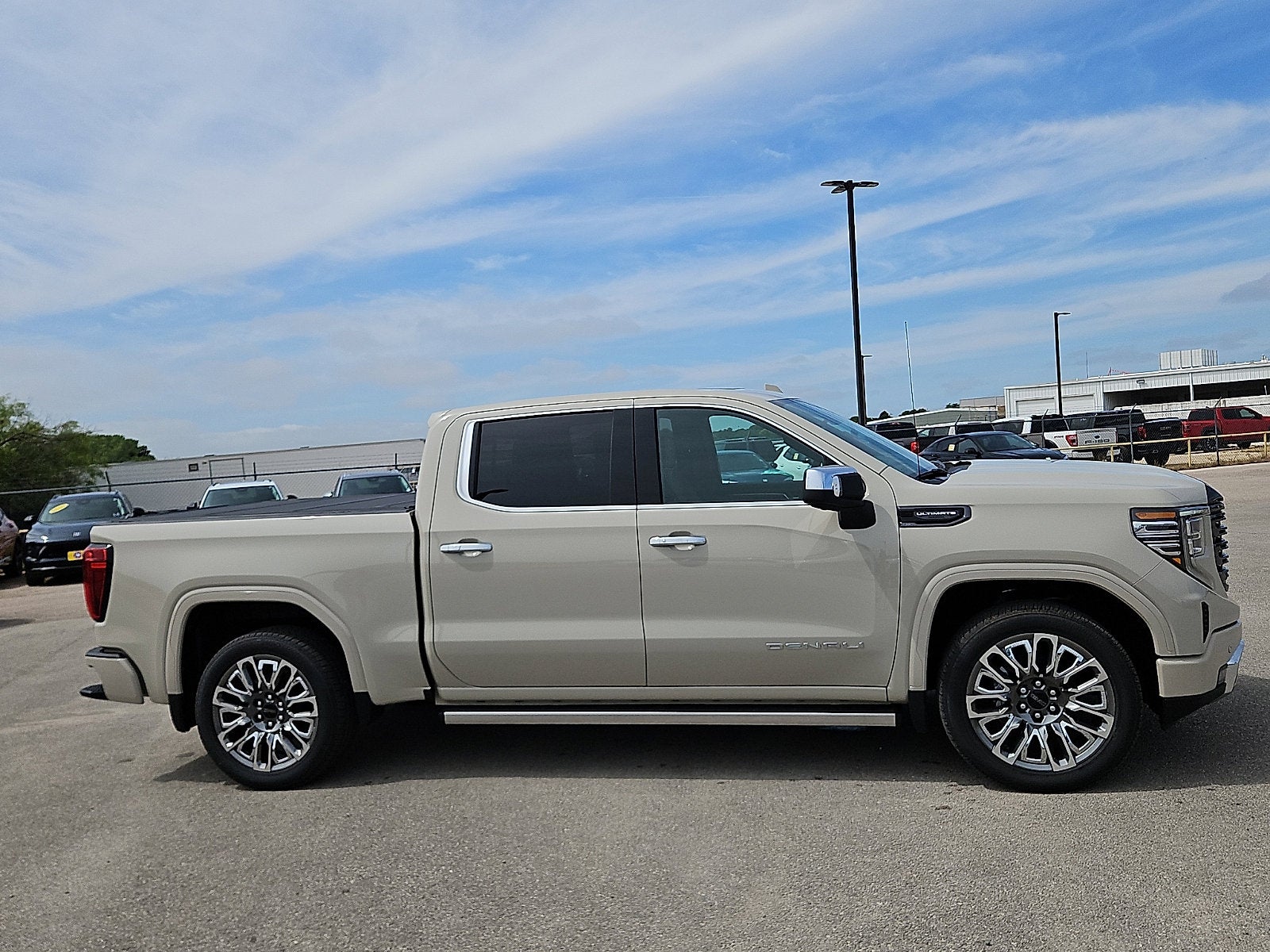 2026 GMC Sierra 1500 Denali Ultimate - Photo 6