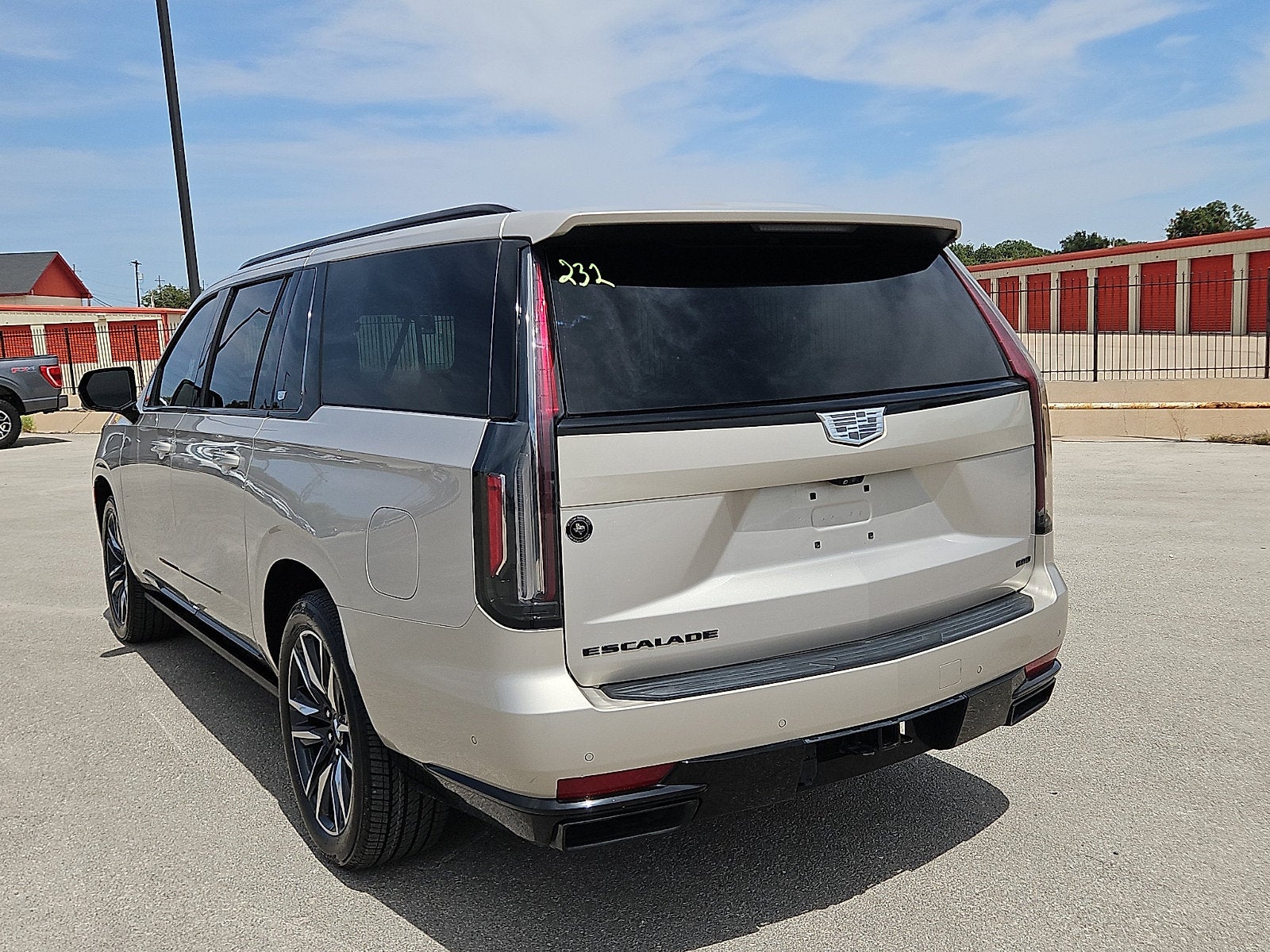 2024 Cadillac Escalade ESV Sport Platinum